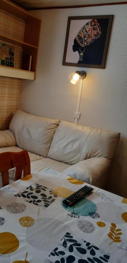 Studio Pres Du Lac D'Annecy Seythenex Luaran gambar